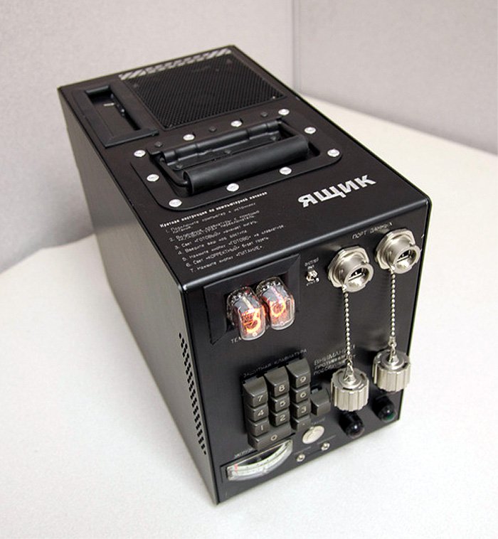 Mnpctech's tweet photo. #GamingPCofDay Xevin's @lian_li PC-Q25 russian case mod with Mnpctech Case handle, https://t.co/e6yNYDiIpE
#pcmasterrace #Computing #tech https://t.co/bJDE9bGdCN