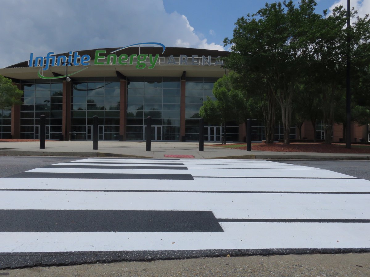 GS_District's tweet photo. Tonight is your first opportunity to take a walk on the #KeysToSummer in front of Infinite Energy Arena! Let's have some fun! https://t.co/JHZResokcX