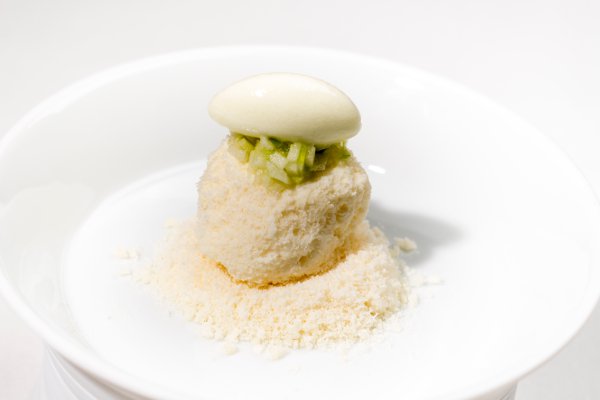 #chef <a href="/ChefPerbellini/">Giancarlo Perbellini</a> #Verona #restaurant #gourmet #michelinstar #experience #emotions #EXCLUSIVE ... bluarte.it/taste-e-winear…