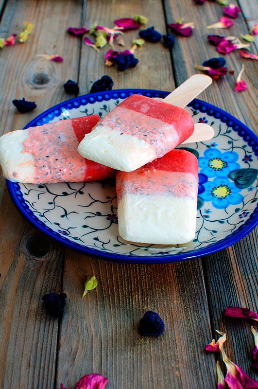 WabiFoodBlog's tweet photo. Watermelon, chia and yogurt ice cream pops - Παγωτό ξυλάκι γρανίτα καρπόυζι , chia και γιαουρτι:

Η πρώτη μου φωτογράφιση για το Thermomix … https://t.co/O1B3Er6vgZ