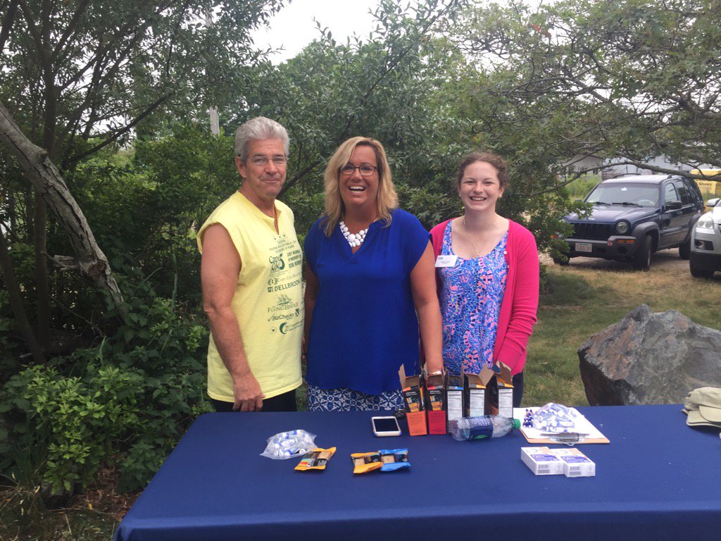 richardwaystack's tweet photo. @BobsFootsteps, couldn't do the walk without the support of the #CapeCodFive https://t.co/EezihuvVUj