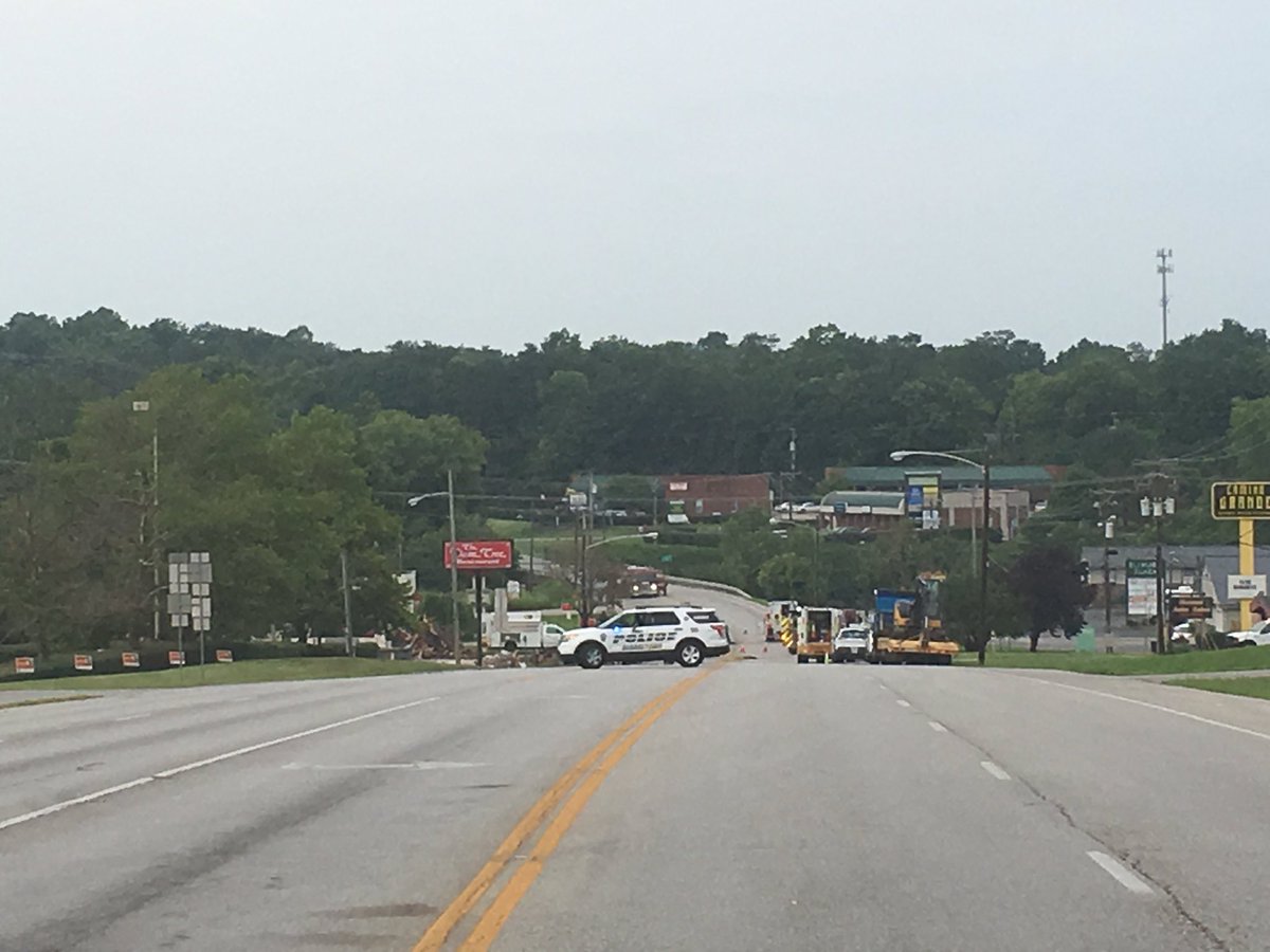 US 460 Update - Columbia Gas crews are onsite. The leak is at the former Plum Tree Restaurant. US 460 remains closed.