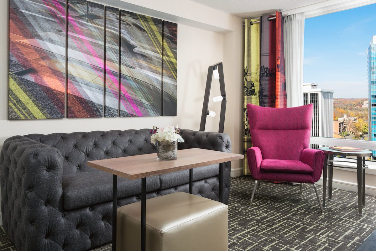 It's all about wall coverings #hospitalitydesign #artonomyinc #artconsulting #Cincinnati