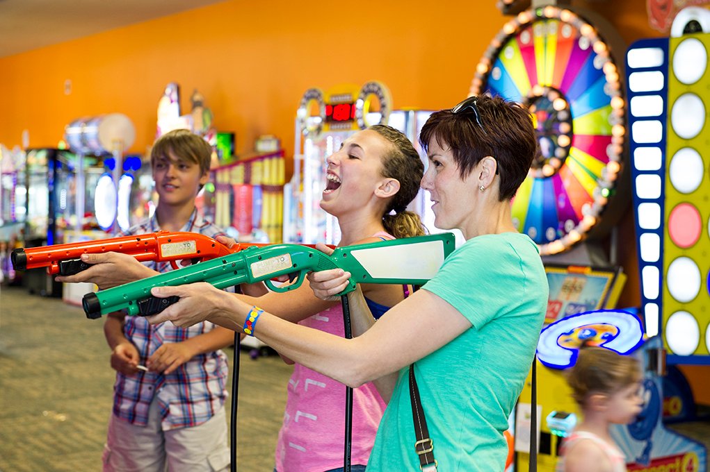 Why did the poor man sell yeast?
He wanted to raise some dough.
 
HA HA HA 
 
Open Today: 10am to 10pm