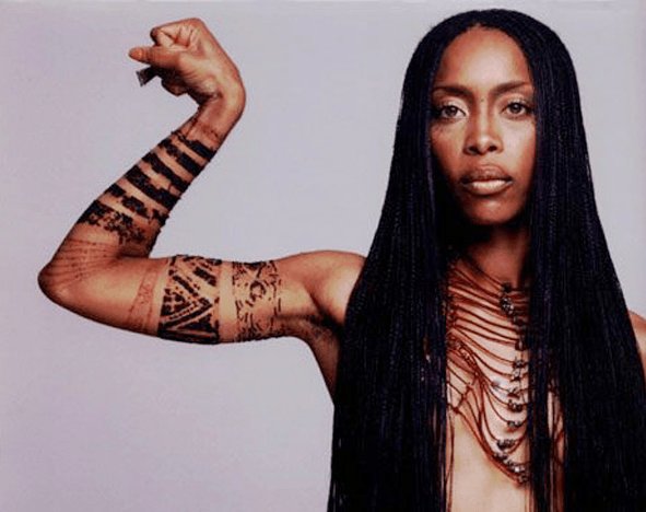 BlakboardAfrica's tweet photo. The Misconception Of A Strong Black Woman https://t.co/WBKMFkzuTc https://t.co/JWwKCnBkTP