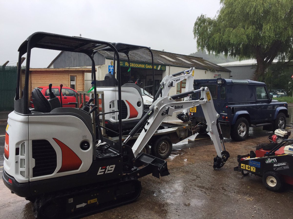 New diggers are here.