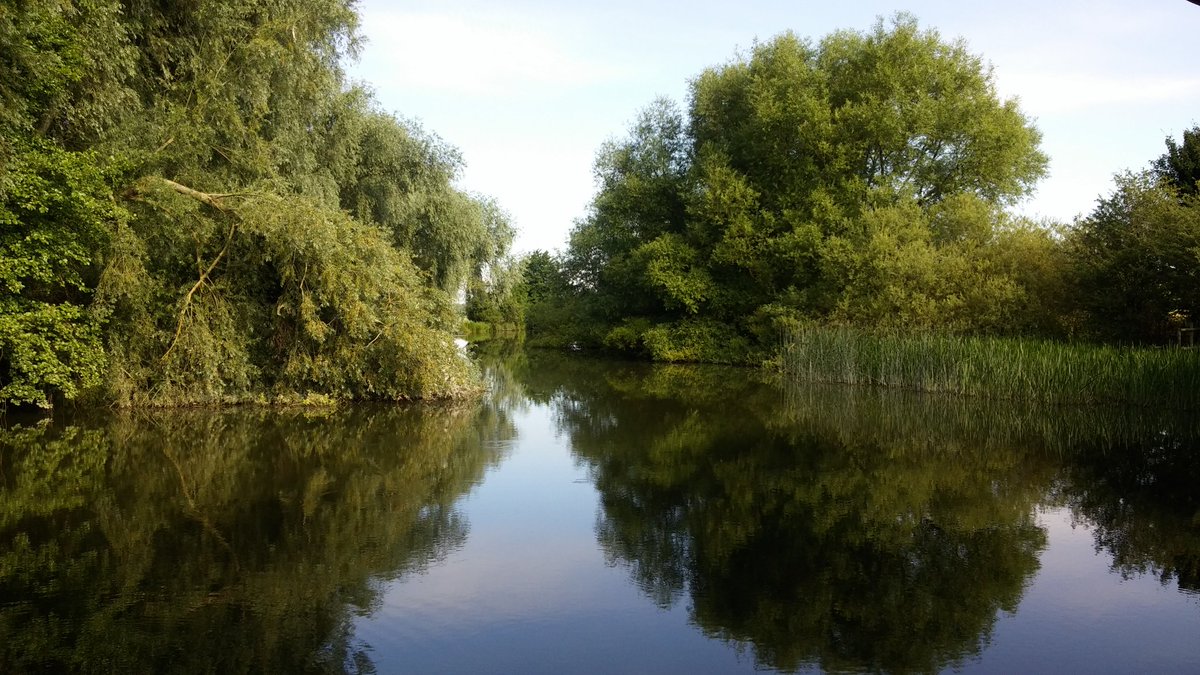 nudehiker's tweet photo. I #nudecycled along the river, met 3 groups of people and got these reactions:
1. A cheery "Good morning!"
2. "Too much."
3. *no reaction* https://t.co/H6xslBiGCV