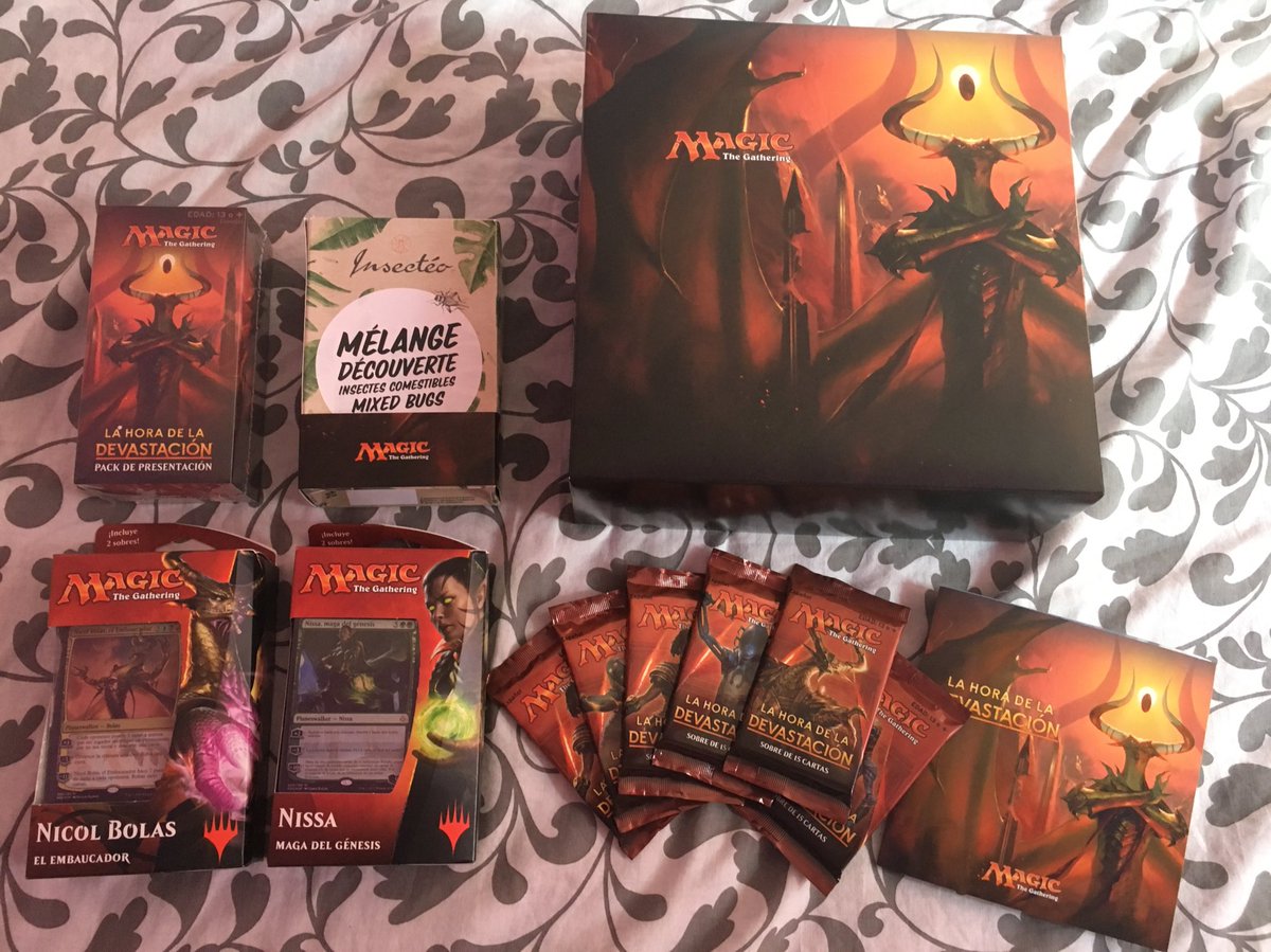 WhiteZunder's tweet image. Regalito de mis amigos de @wizards_magicES , los bichos me da cosita probarlos de momento 🙊