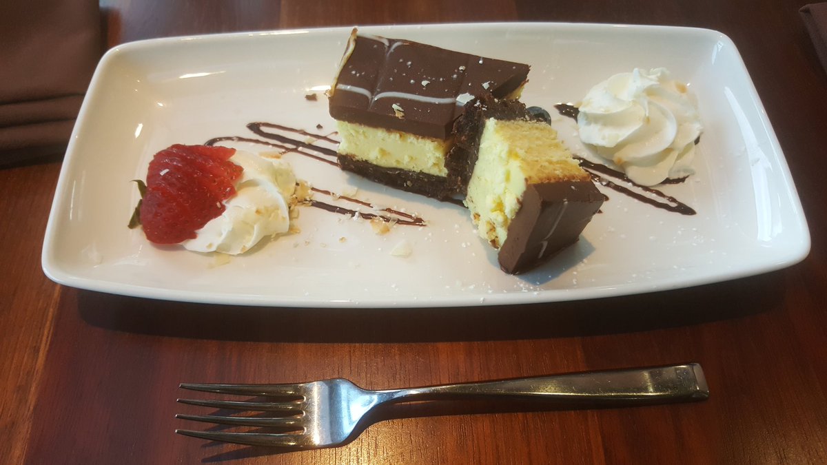 PasationTravel's tweet photo. Love chocolate and coconut desserts? You need to #ExploreNanaimo and taste the #NanaimoBarTrail #foodie #exploreBC https://t.co/kaSgrmGcNU
