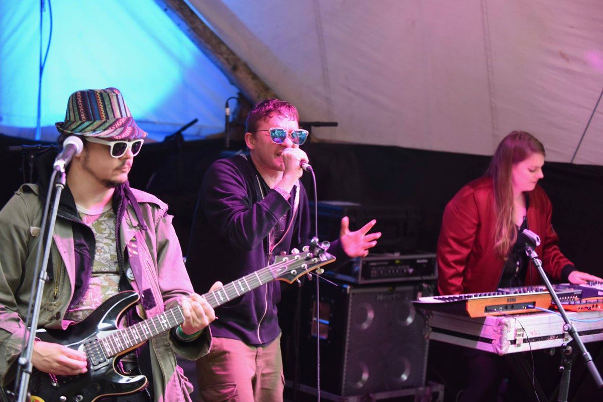 Thank you <a href="/kelburnparties/">Kelburn Garden Party</a> for last week, what a glorious few days that was. Next Stop <a href="/AudioSoupFest/">Audio Soup Festival</a> &amp; <a href="/MugStock/">MugStock Festival</a> . Pic by <a href="/ravechildGLA/">Rave Child</a>