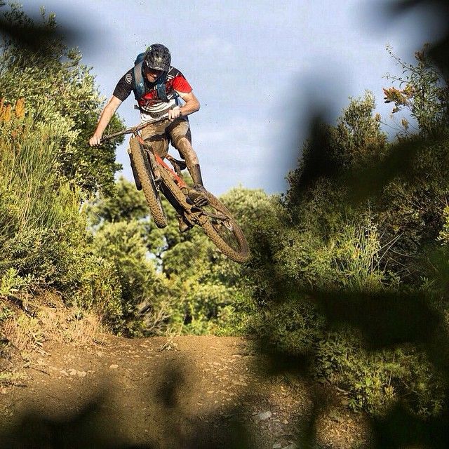 ApacheDownhill's tweet image. 👍👍👍Feel the fear and do it anyway.👍👍👍      Source@brendog1