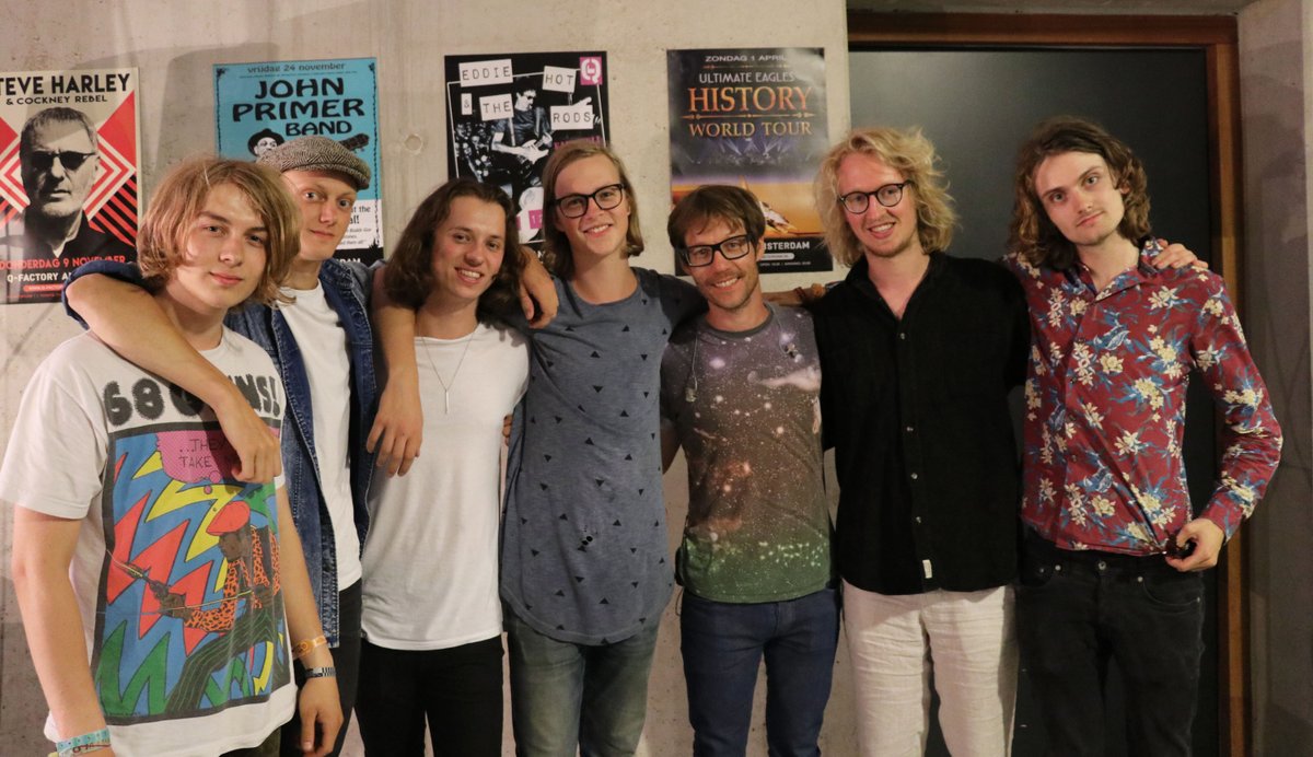 Wát een feest was het toen de mannen van <a href="/RadioEliza/">Radio Eliza</a> langskwamen! 🎉 De gehele live sessie kun je hier checken 👉 bit.ly/2t1AzWi #3fm