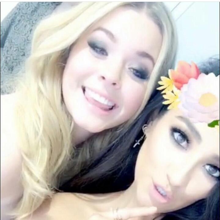 Andrea_britz23's tweet image. #emisonspinoff❤❤❤❤❤😍please @shaymitch @SashaaPieterse @imarleneking