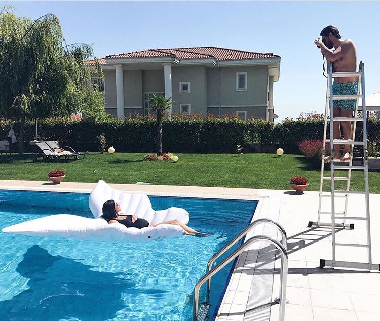 simypost's tweet image. Gerçekten de #HubbyGoals 👀