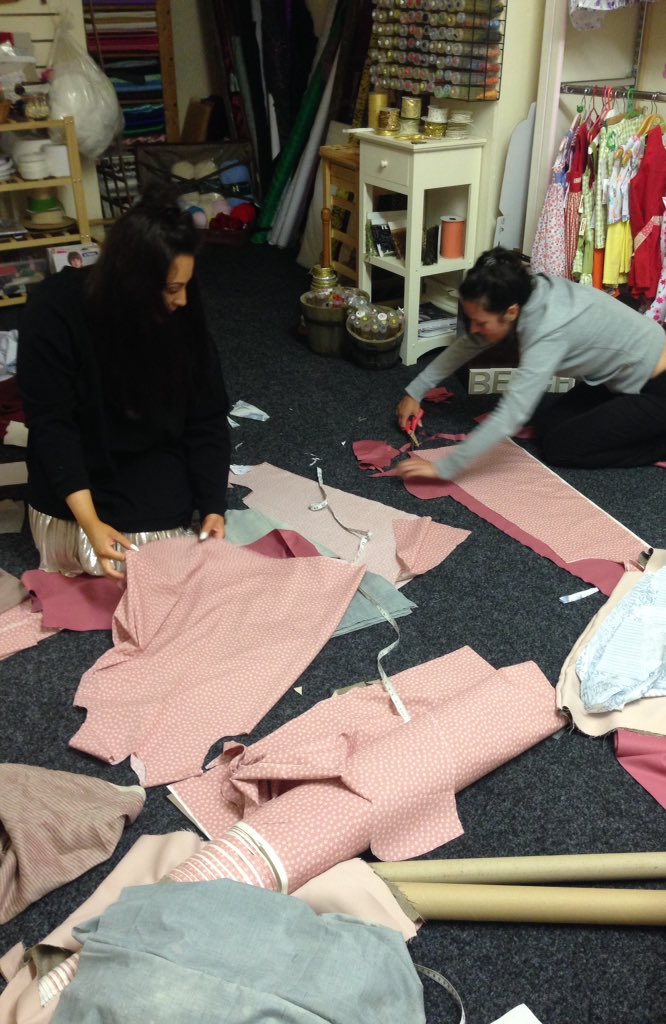 EdinburghH_W's tweet photo. Costume making for our musical theatre production. #afternoontea #annie https://t.co/dJzFVKRWpK