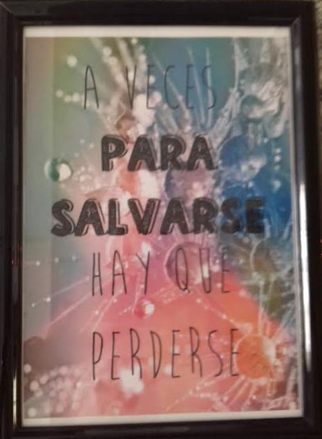 GaraAlcoi's tweet photo. A veces para salvarse hay que perderse. https://t.co/Y56OYf2tUY