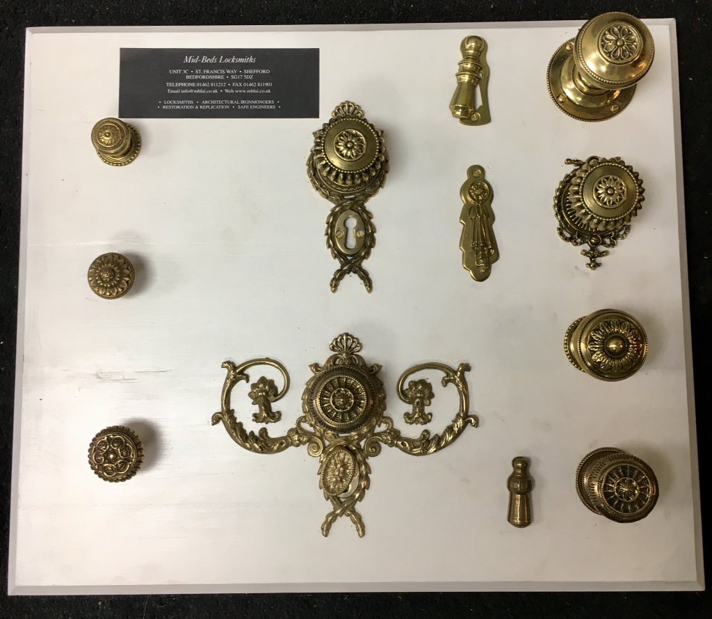 MBL_AI's tweet image. Our bespoke made Adam style ironmongery, blending seamlessly into the heritage buildings of the 18th century #restoration #Ironmongery