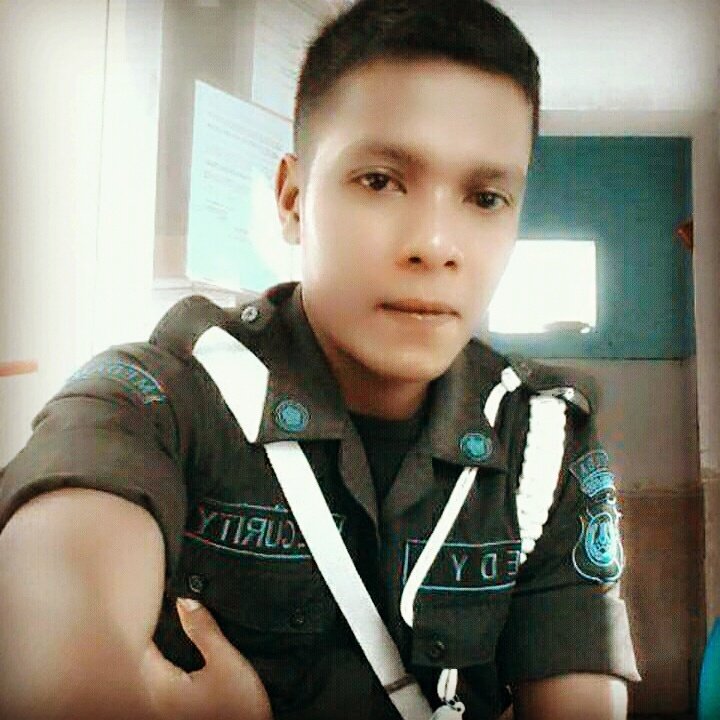 EdyGolans's tweet photo. Sayang nya gak begini lagi...fens nya jadi kurang deh https://t.co/Nbx3fgQvzI