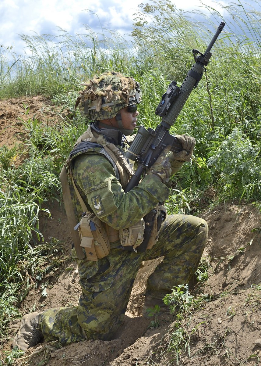 Armeecanadienne's tweet photo. #3PPCLI au cours de l’ex #SABRESTRIKE, en #Pologne, le 6 juin 2017, dans le cadre de l’#OpREASSURANCE #FortsFiersPrêts #OTAN https://t.co/UAvnKG5lWD