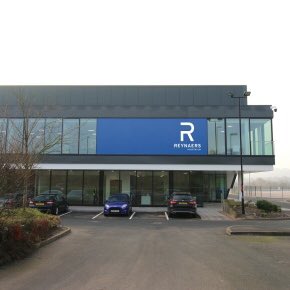 foldandslide's tweet photo. We are an approved @ReynaersLimited fabricator of #CP130LS and #CP155LS lift and slide patio doors https://t.co/L4Epn0ycPz