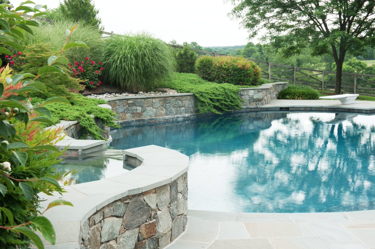 da_dunlevy's tweet photo. Beating the heat #poolside this week 
#heatwave #grabatowel #summerdayz #poollife #flagstone #poolparty https://t.co/Nw52d93drD