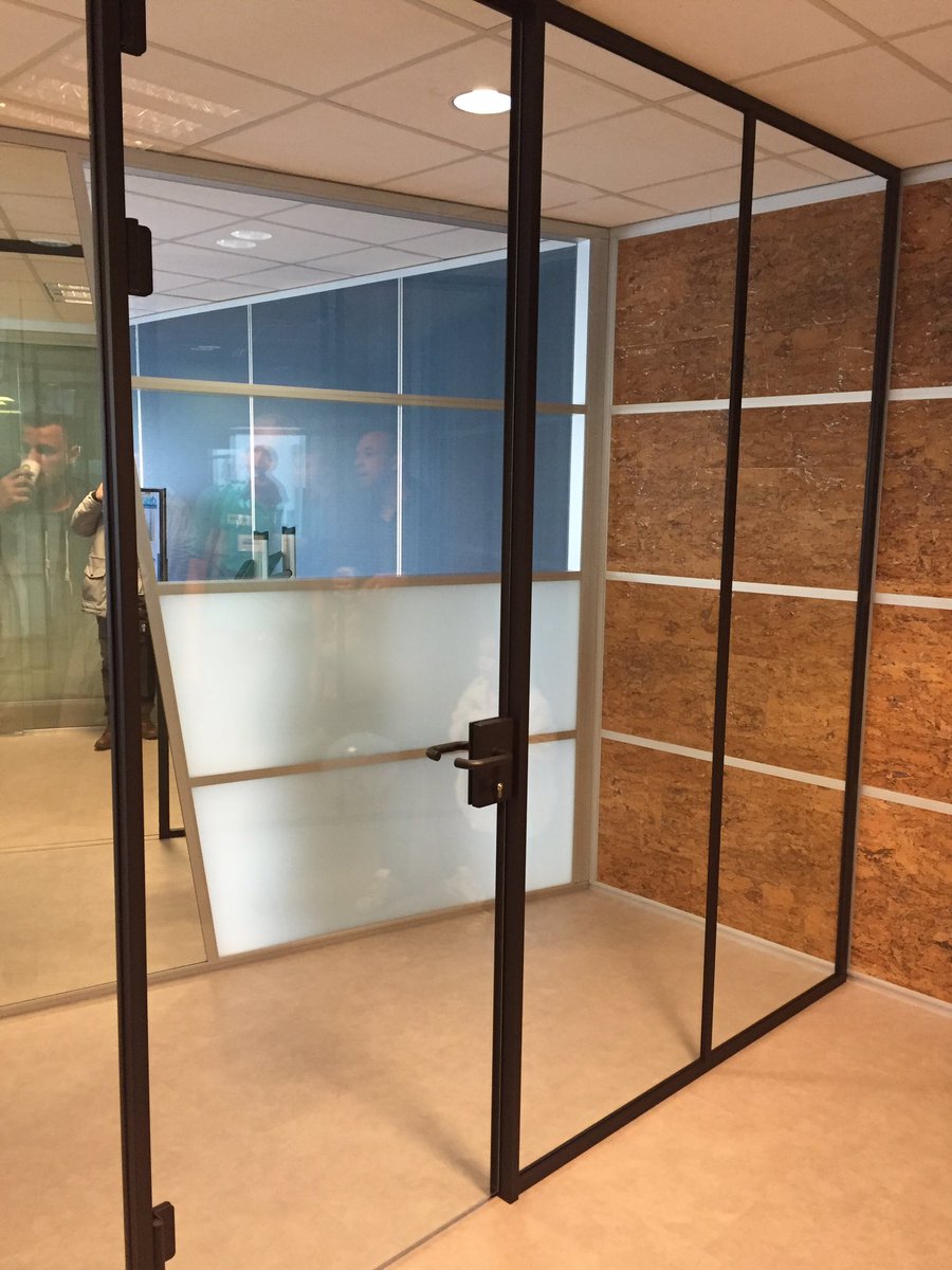 Hopmangroep's tweet photo. Zie https://t.co/whjsatjEVZ voor uw kantoorwanden. Hopman verzorgd turn-key kantoorrenovaties! https://t.co/l2IGBCKpV0