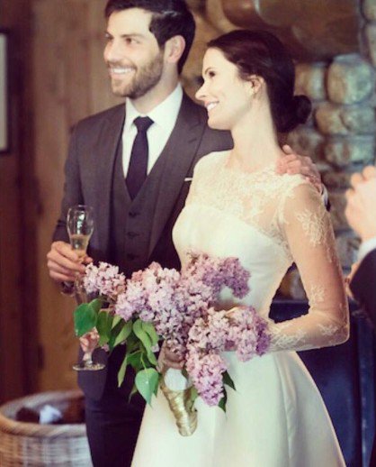Congratulations to @mistergiuntoli &amp; <a href="/BitsieTulloch/">Elizabeth Tulloch</a> for getting married!! Wishing you both much joy and happiness!