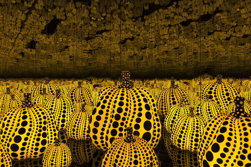 artnews's tweet image. Dallas Museum of Art acquires Yayoi Kusama mirror room bit.ly/2v9nC9n