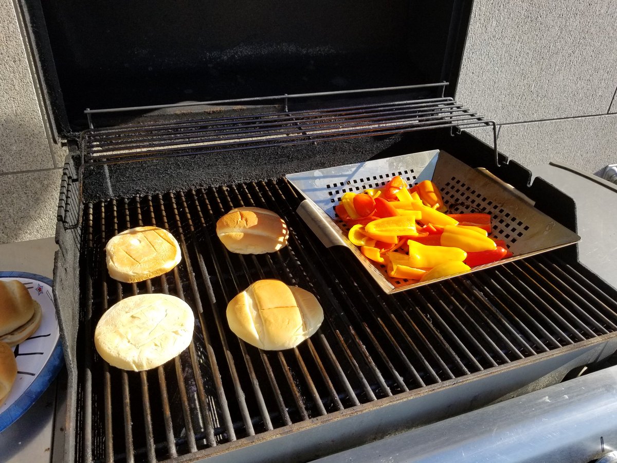 SeattlePostgres's tweet image. Prepping for the annual Seapug bbq tonighht at 7pm