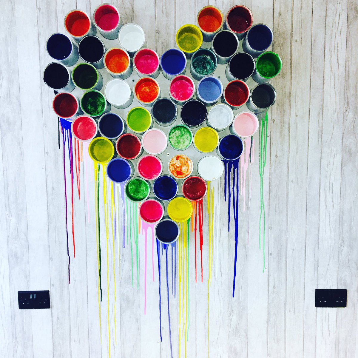 Salon54's tweet photo. Home made paint can art @creativeheadmag #colour #salon #creative #interpritation https://t.co/r3CtF7rxS3