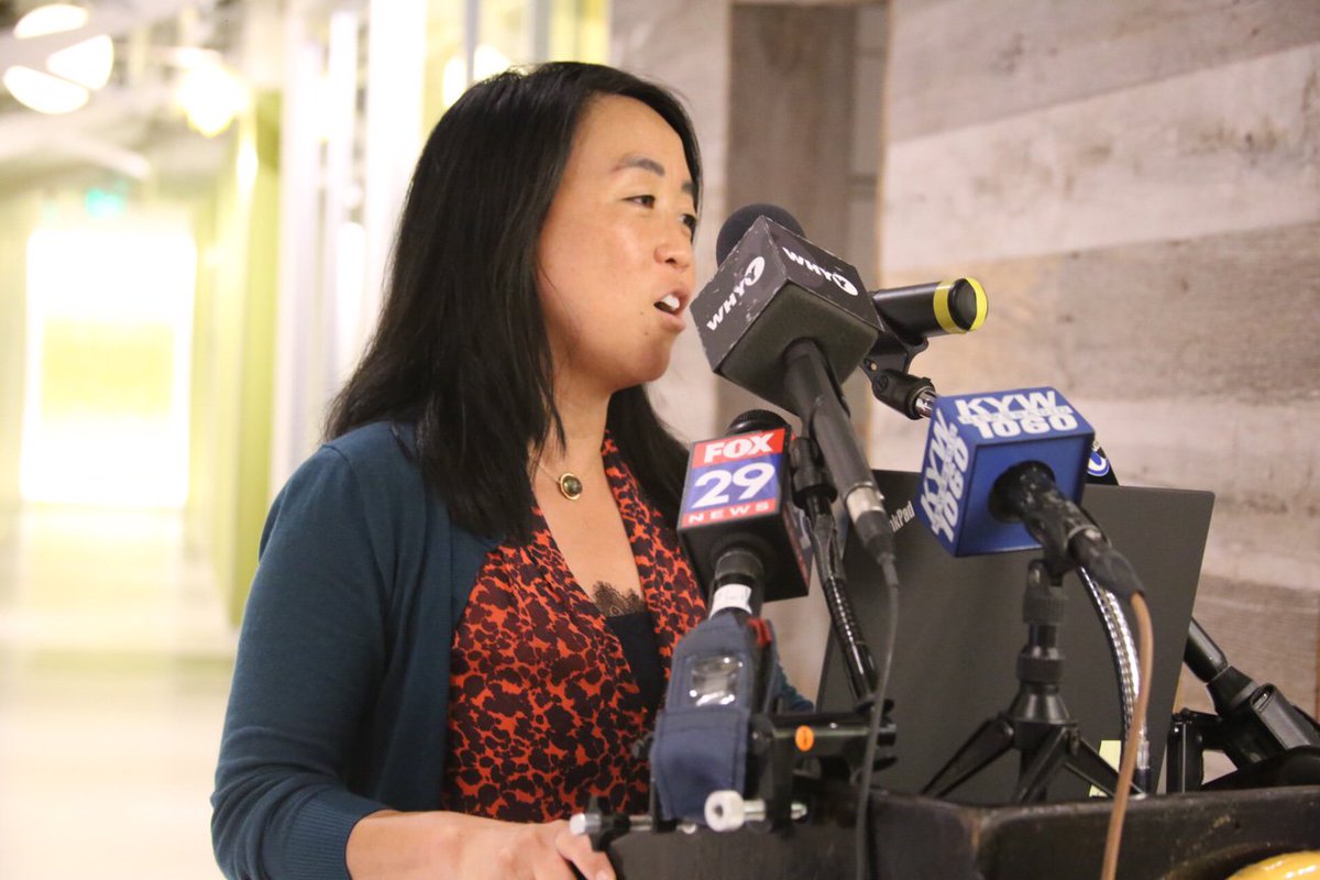 PhillyMayor's tweet image. Thanks to @HelenGymAtLarge, @PHLPublicHealth, advocates, and others for being champions for the health and development of Philly's kids!