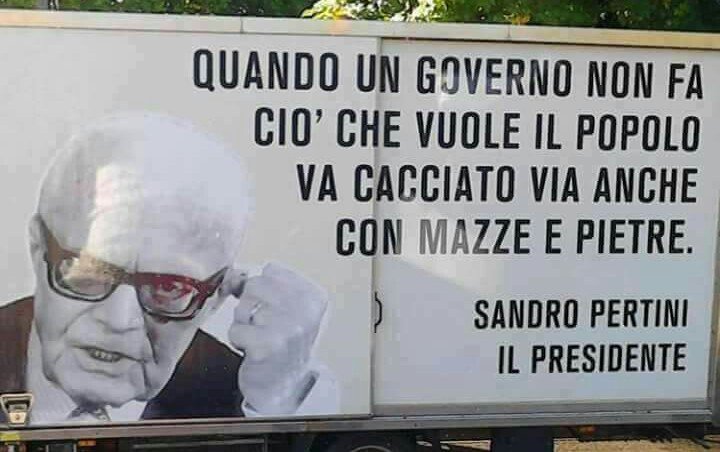 Genfuoridalcoro's tweet photo. #noobbligovaccinale #Libertadiscelta  @BeaLorenzin  seguiamo il suo.consiglio, da lui si che accetteremmo consigli! https://t.co/nLaLR5MBXB