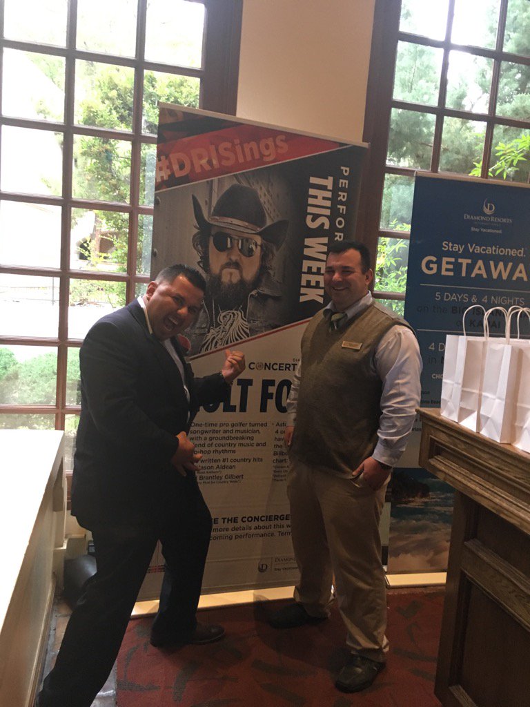 spar6102's tweet photo. #drisings #employerofchoice #coltfordrocks #noplaceidratherbe #oneAZteam @RhettBolling @DRIguy2017 @thevpgprofessor https://t.co/oXaXbXg3cJ