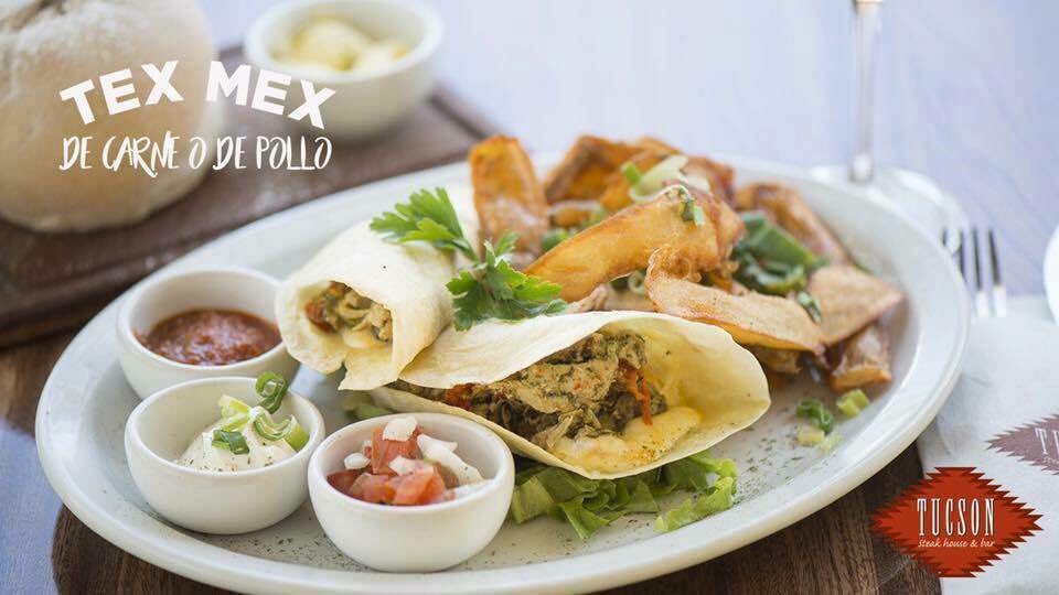 TucsonMendozaOK's tweet photo. Vamos con un Martes de Tacos 😀 TEX MÉX de carne o pollo, cuál vas a pedir? #TucsonMendoza 4598086- 4578475 #LaBarracaMall https://t.co/f7t7J6sxY6