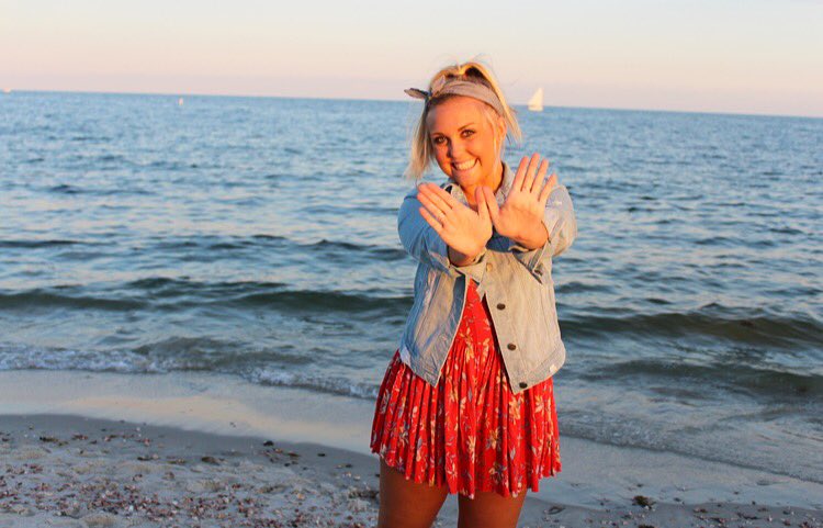 piphiatksu's tweet photo. Find your wings wherever you go ππ»βοΈ #piphisummer #piphiproud #kstatepiphi https://t.co/q045twzKud