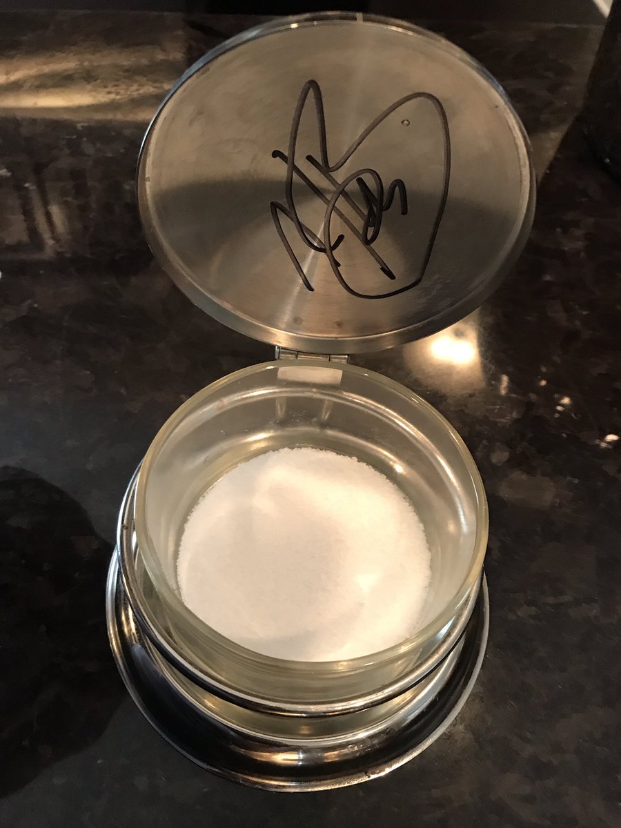 unspecific's tweet photo. Just moved and Was happy to find my salt cellar that I have had for 15 yrs signed by @altonbrown #treasuredthings https://t.co/2avRbwKpPr