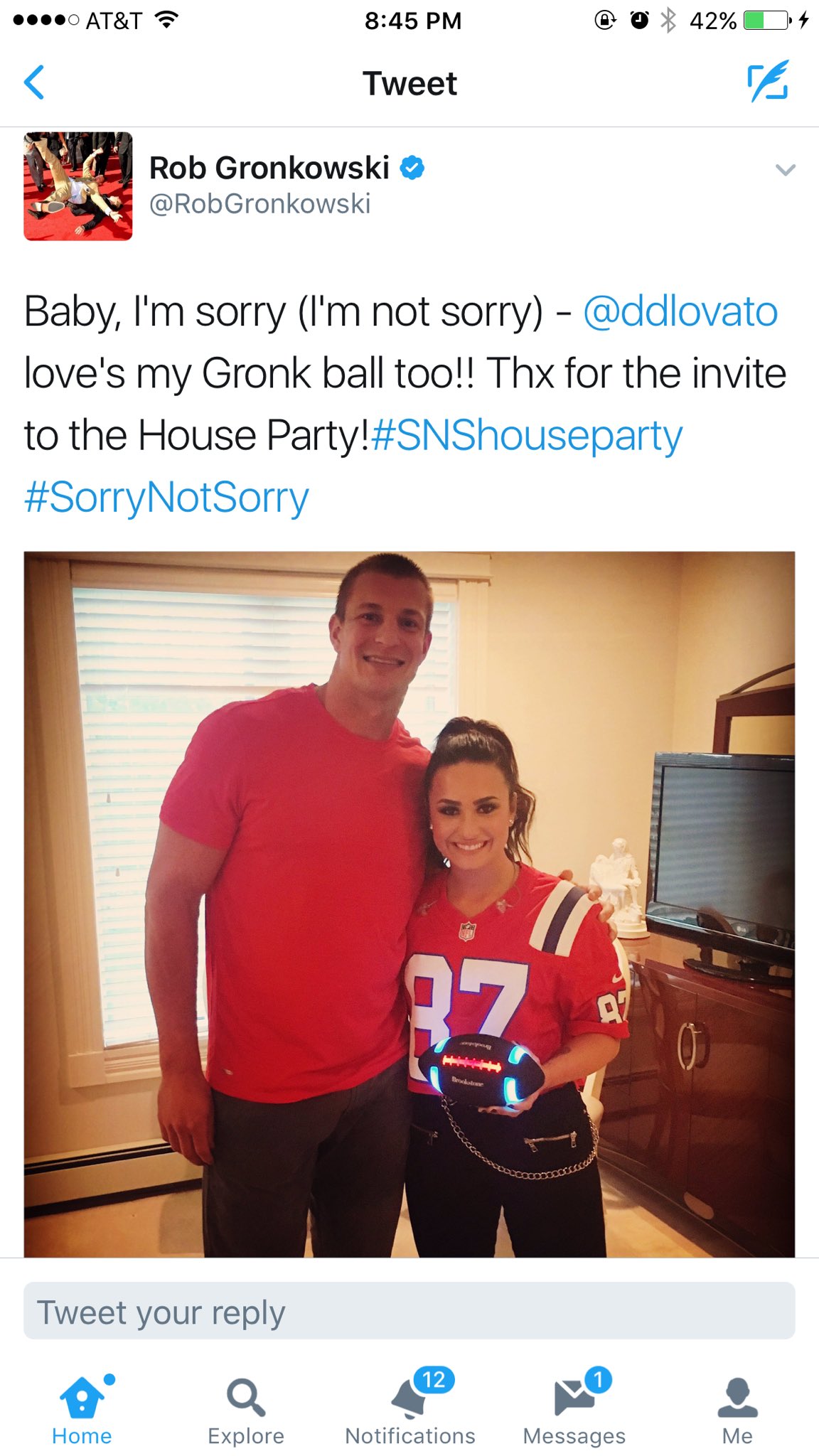 Bibi Jones Twitter Photos