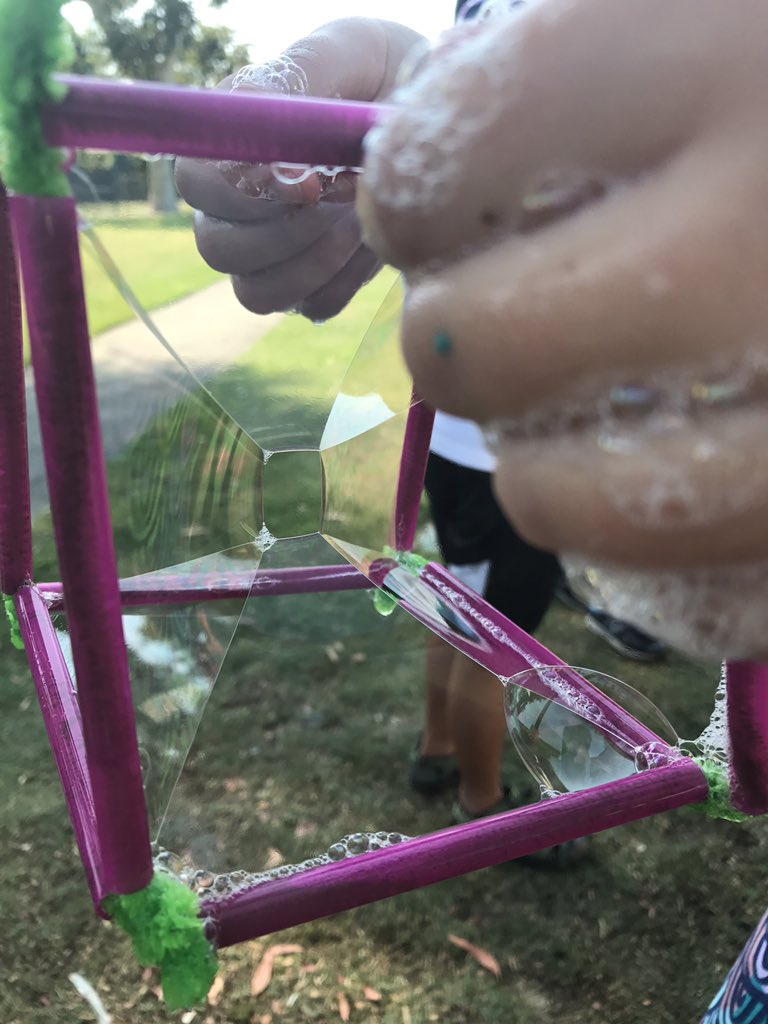 MrsKitteringham's tweet photo. Learning about water and surface tension. Making square bubbles @AEF_Summer #kitchenchemistry https://t.co/6i2CcSZOvD
