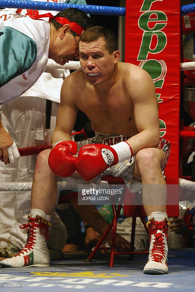Happy Birthday to Julio Cesar Chavez who turns 55 today! 