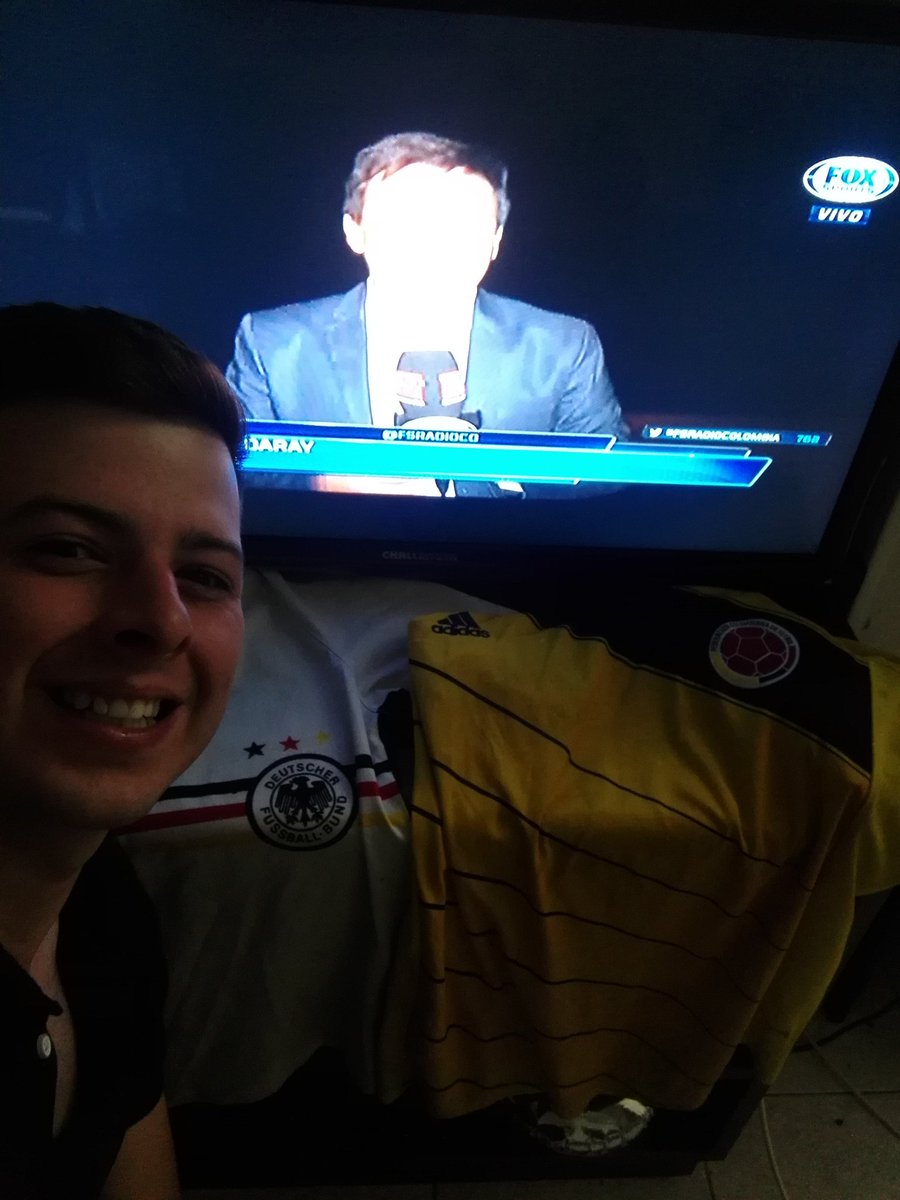 nikovalde's tweet image. #FSRadioColombia Vamos James Rodriguez a Deleitar con su magia al mejor futbol y al Mejor equipo. VAMOS JAMES ⚽⚽ Magico el Bayern