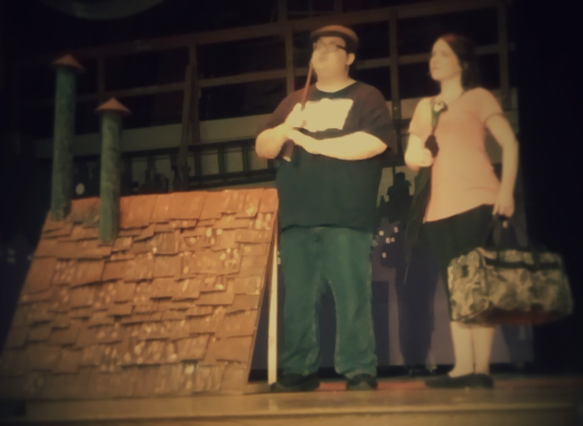 Max_PlayandSing's tweet photo. "When you're with a sweep, you're in glad company."
#ChimChiminey #MaryPoppins #MaxPlayers https://t.co/hNCc2HMh2b