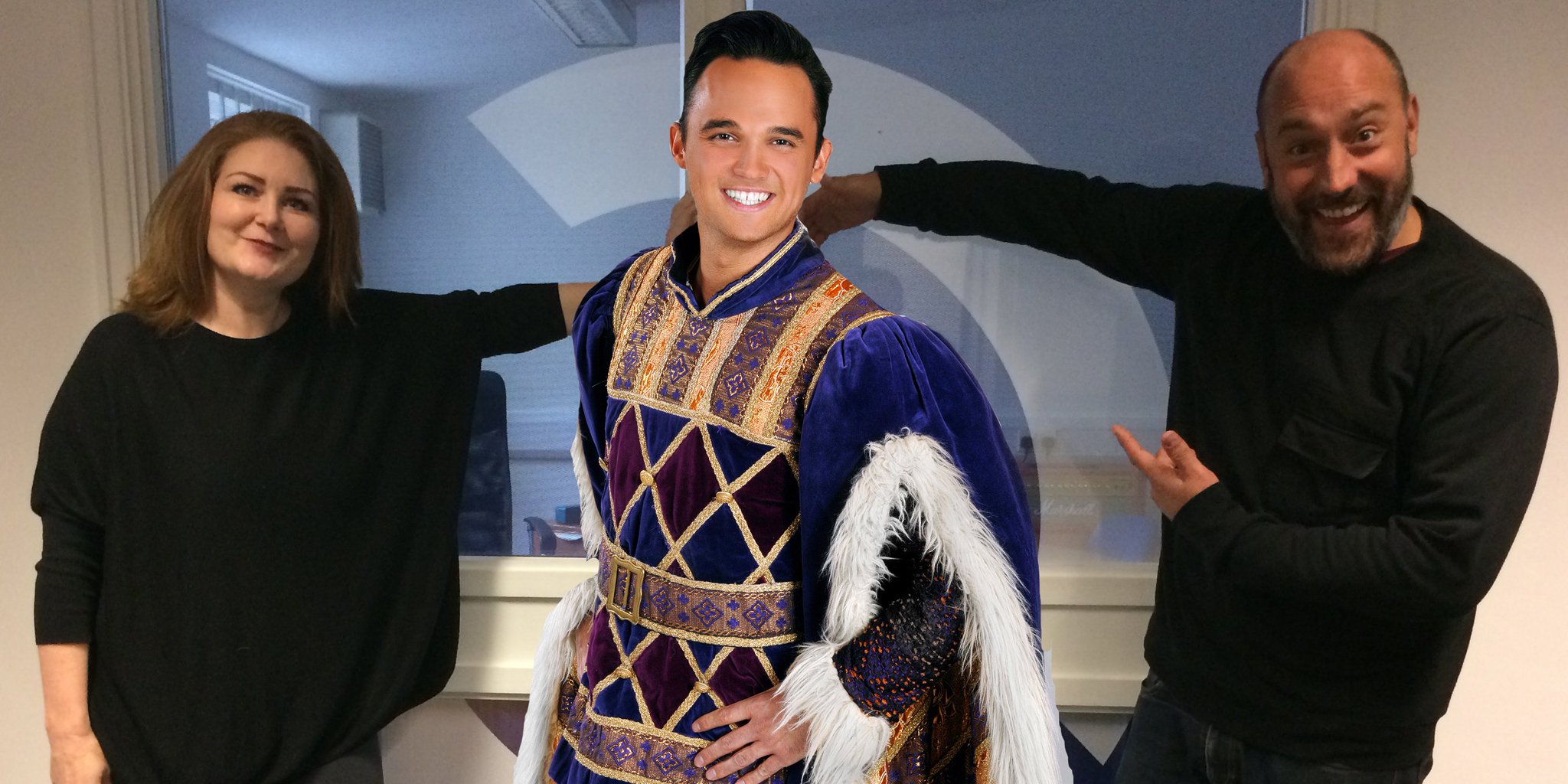 Happy Birthday to GARETH GATES! Here he is with us, dressed as Henry VIII. (Gareth, not us) 
