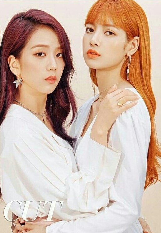 UpdateBlackpink's tweet photo. BLACKPINK X HIGHCUT [from:troisrois_official]
#BLACKPINK #블랙핑크 #JISOO #JENNIE #ROSE #LISA #지수 #제니 #로제 #리사 #highcut #하이컷 https://t.co/YPuVEwnmts
