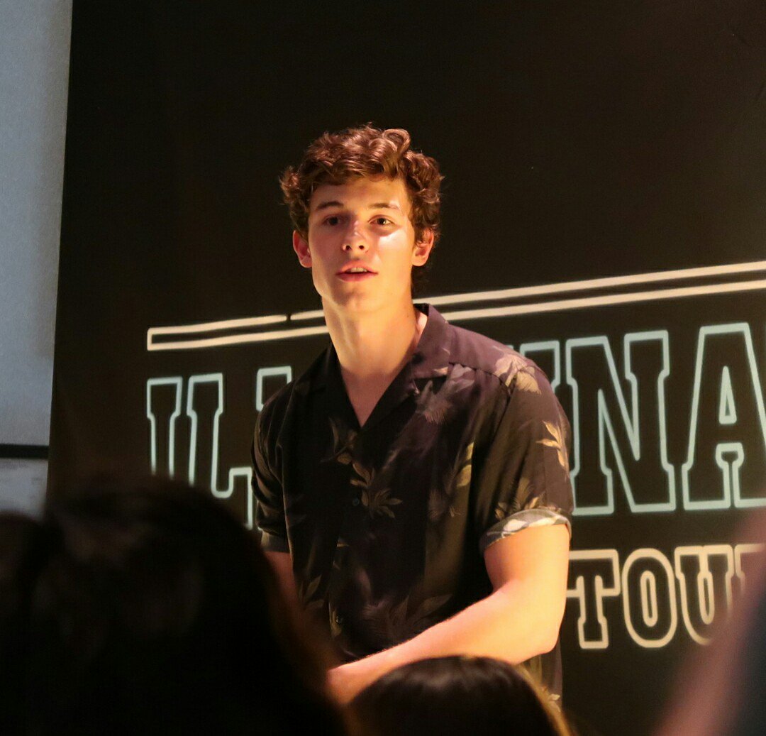 Shawn Mendes Updates on Twitter "My TeenChoice nominee for ChoiceMaleArtist is ShawnMendes…