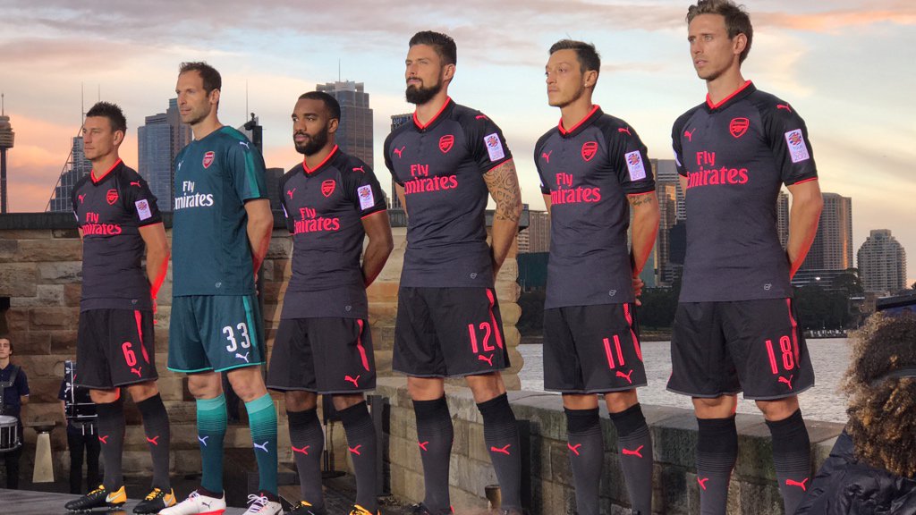 arsenal 3rd kit 2017