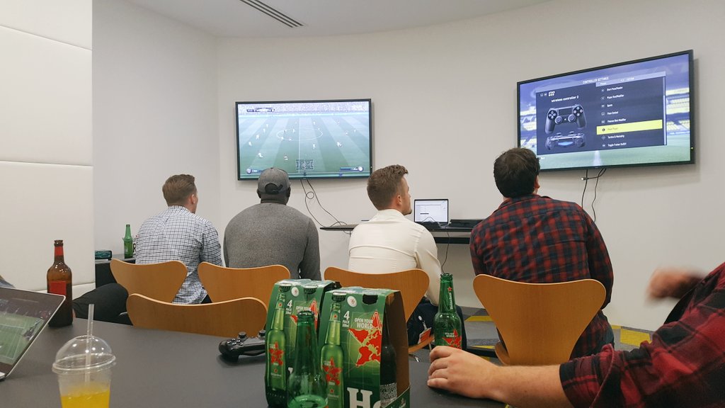 ted_hewett's tweet photo. @TomConranRG @RG_Laurence @NnamdiAnyanwuRG @RewardsDaddy @GeorgeDixonRG @ADG_Barley @KunalR_RG I'm still bad at fifa #rgfun https://t.co/ahgISISn9o
