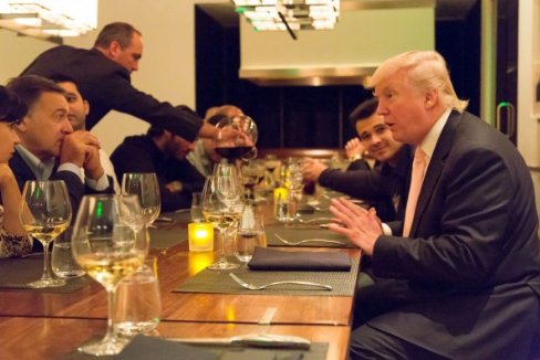 [Image: DEhJ4jRXkAAIIsO.jpg:small]