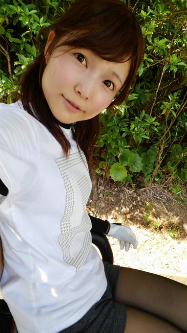 おっつーおっつー！！！ 数ヶ月ぶりに 念願のゴルフ行けたよぉ ＼(^^)／&hearts;  暑すぎて、夏のゴルフはファンデーションすらつけられないね😤⤵  少し前からスコアをちょこちょこ聞かれますが、、 １００切ったら報告しますわ😏 ちなみに今回はパーひとつも取れなかった 暑さのせいだな😏