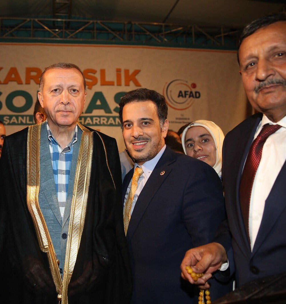 KmlttinYlmztkn's tweet photo. Allah(CC) yolunda,sana düşman olana ebabil olmak için Allah'a(CC) sözümüz var...Ahdimiz var... #15TemmuzuUnutmaUnutturma https://t.co/GU5bTvpsTW