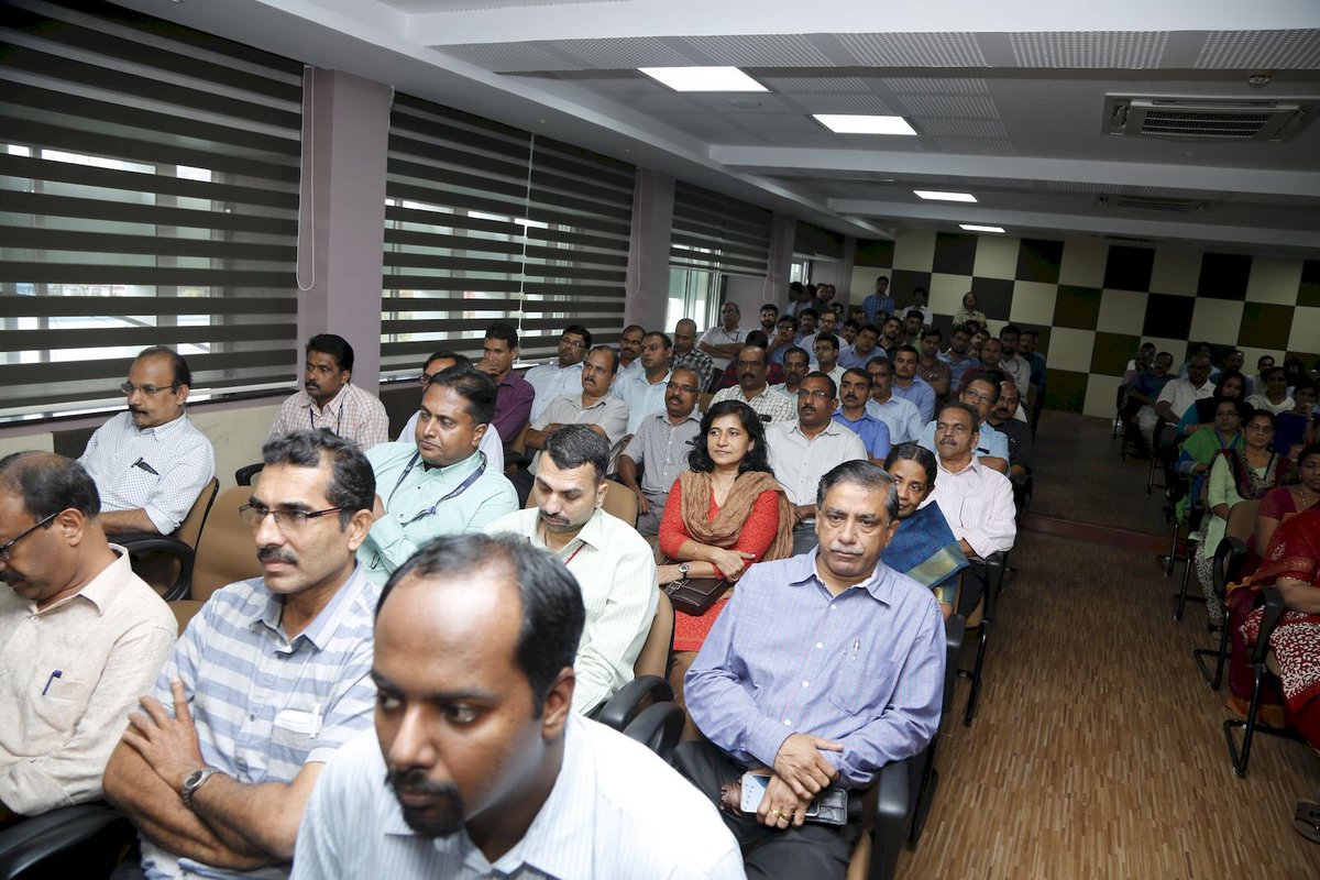 drharshvardhan's tweet image. Held a public interaction held at the GST Cochin Commissionerate HQ, as a part of my ongoing efforts to connect with people post #GSTrollout